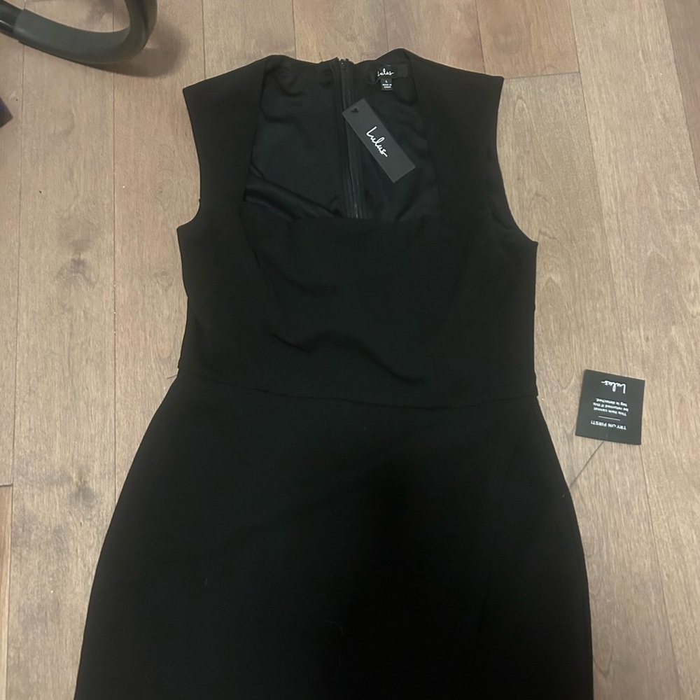 Brand new size large Black lulus dress